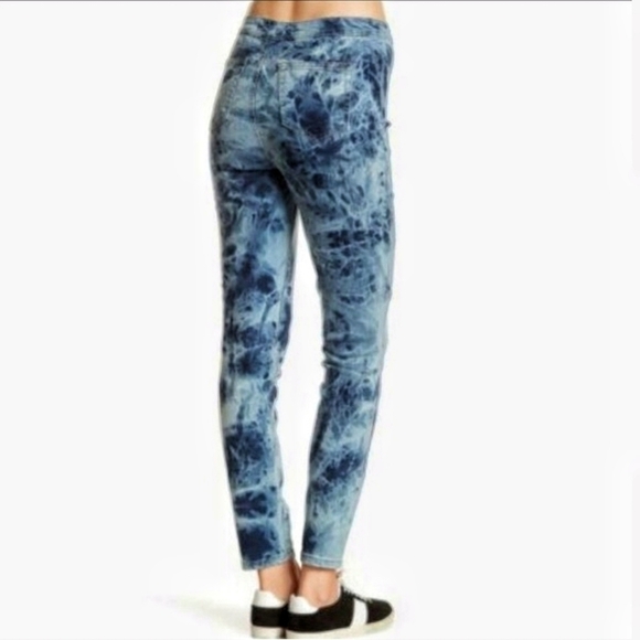 ASHLEY MASON ACID WASHED STRETCH JEANS - Picture 1 of 7
